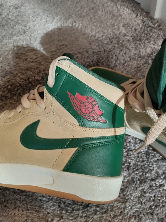 Nike Air Jordan 1.5 High The Return Sand Dune 768861-206 Men\'s Size 8 main image 5